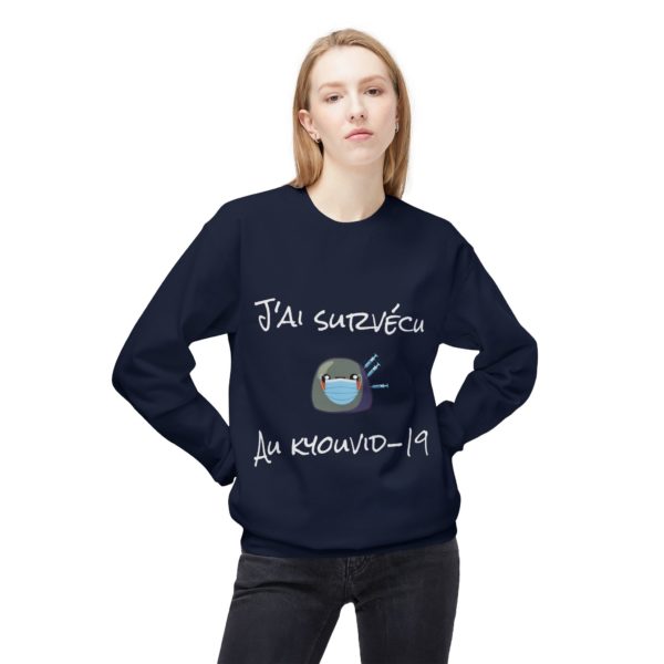 💉 Sweatshirt "J’ai survécu au Kyouvid-19" – L’arme ultime contre le froid et l’oubli ! – Image 5