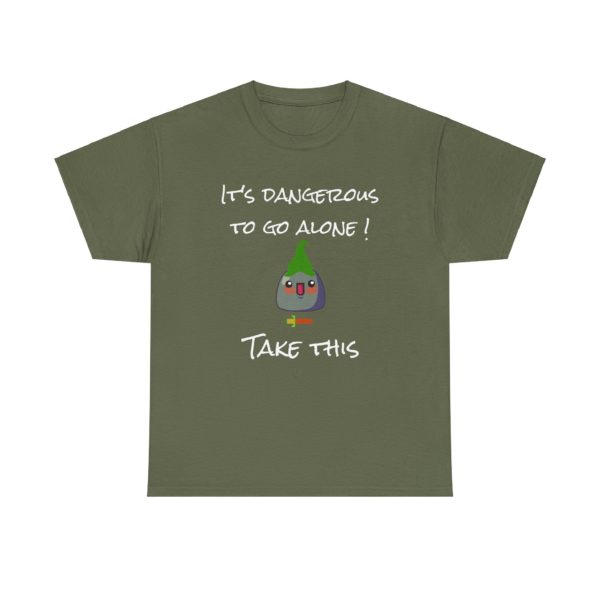 🗡️ T-shirt "It's Dangerous to Go Alone" – L'équipement de base pour tout héros – Image 13