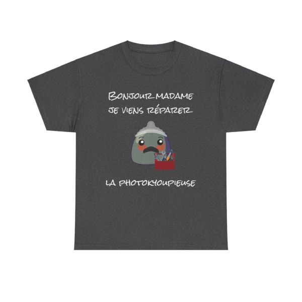 T-shirt "Bonjour madame, je viens réparer la photokyoupieuse" – Un classique du cinéma... d’entreprise ! – Image 21