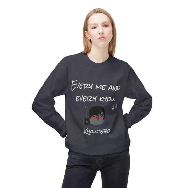 🎶 Sweatshirt "Every Me and Every Kyou" – Le style rock et l’humour réunis pour te tenir au chaud ! – Image 15