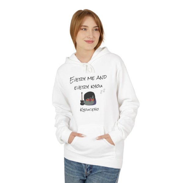 🎶 Hoodie "Every Me and Every Kyou" – Le confort rock pour braver le froid avec style ! – Image 11