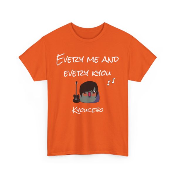 🎶 T-shirt "Every Me and Every Kyou" – Le rock et l’humour réunis en un seul look ! – Image 7