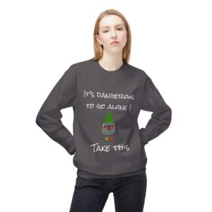 Sweat geek It's Dangerous to Go Alone Zelda pixel art
