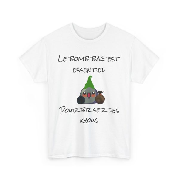 🎮 T-SHIRT "Le Bomb Bag est essentiel pour briser des Kyous" – Équipe-toi pour l’aventure ! – Image 35