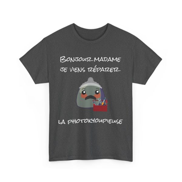 T-shirt "Bonjour madame, je viens réparer la photokyoupieuse" – Un classique du cinéma... d’entreprise ! – Image 23